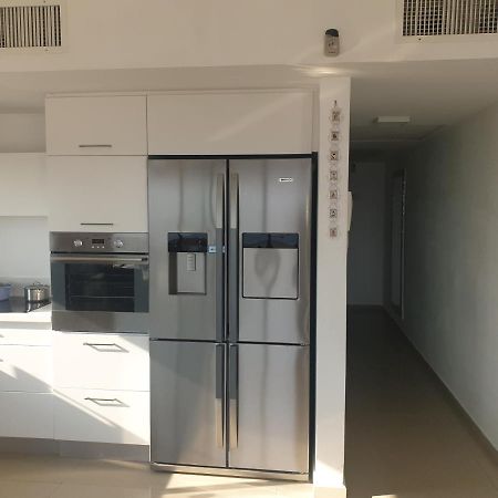 Luxury Exclusive Top Class Apartment On The Sea With Best Sea View And Jacuzzi רק למשפחות !!!! إيلات المظهر الخارجي الصورة