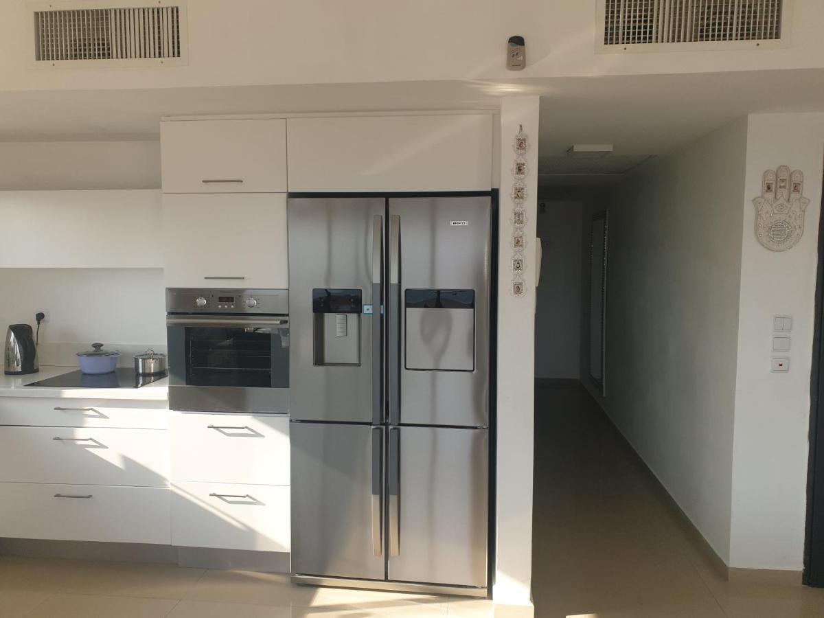 Luxury Exclusive Top Class Apartment On The Sea With Best Sea View And Jacuzzi רק למשפחות !!!! إيلات المظهر الخارجي الصورة