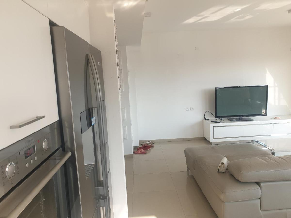 Luxury Exclusive Top Class Apartment On The Sea With Best Sea View And Jacuzzi רק למשפחות !!!! إيلات المظهر الخارجي الصورة